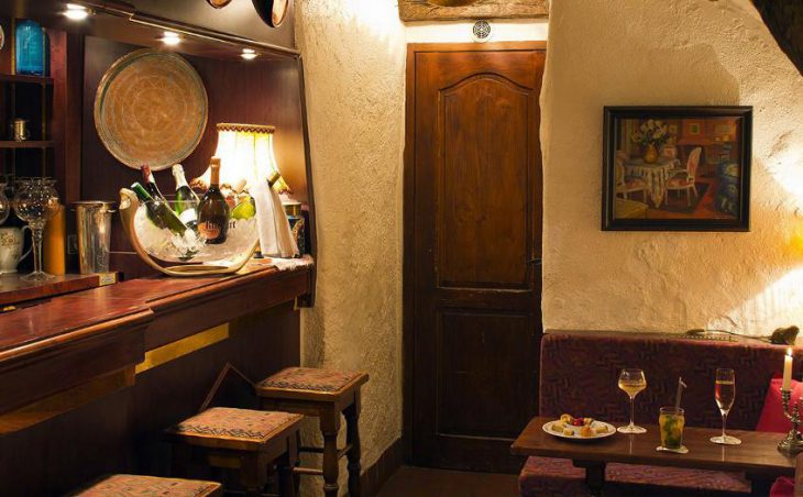 Auberge du Choucas Hotel in Serre-Chevalier , France image 10 